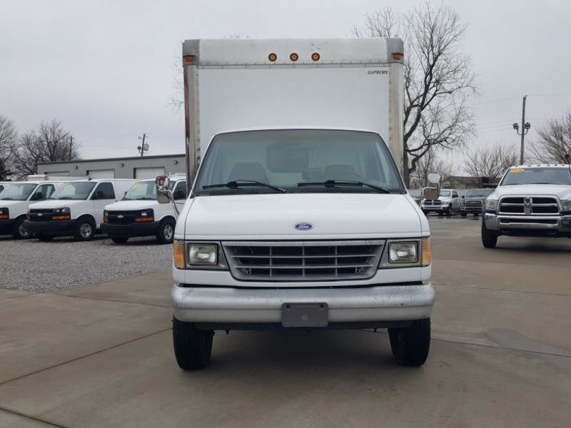 Used 1996 Ford E-350 and Econoline 350 image 4