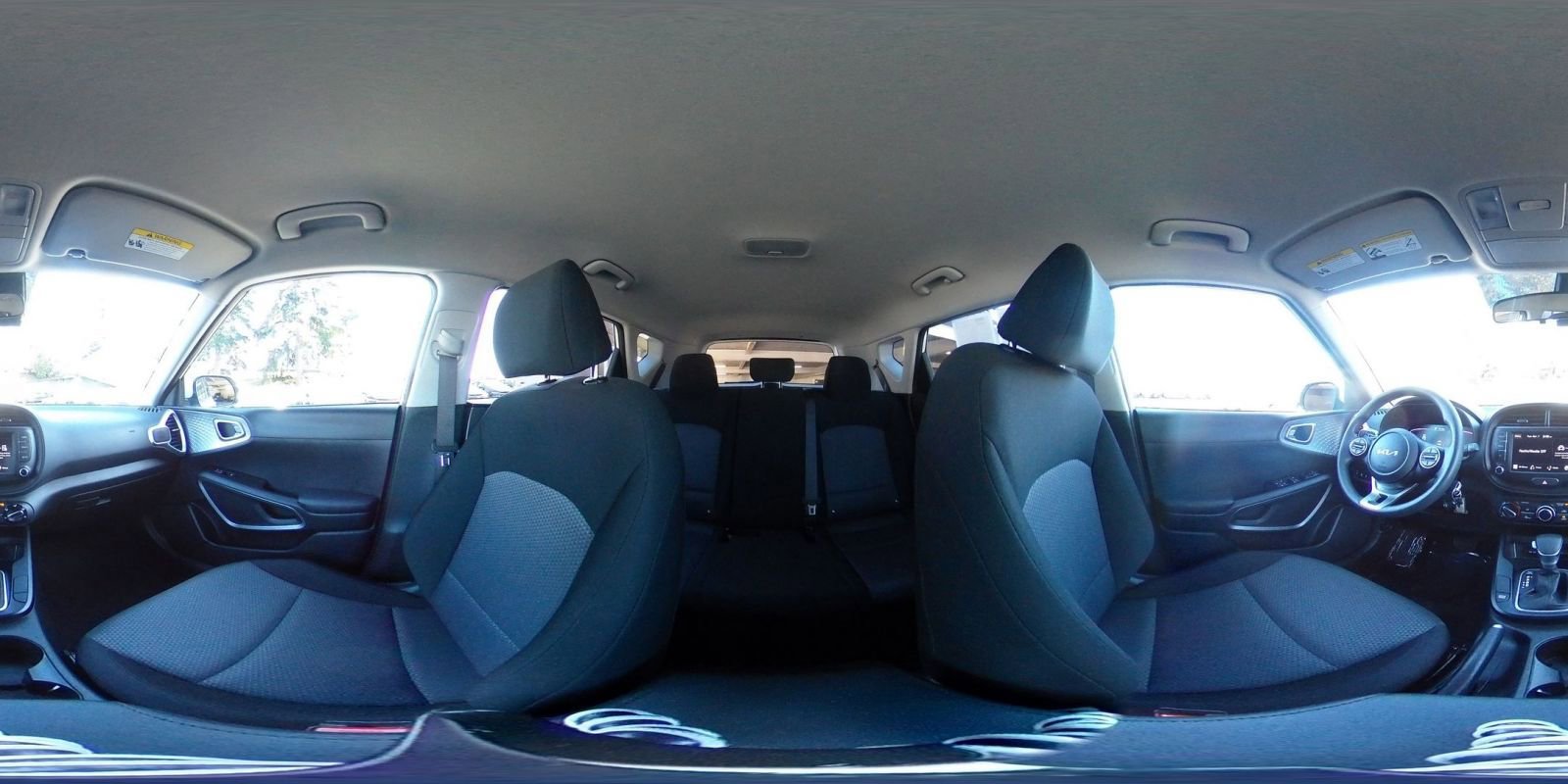 Used 2025 Kia Soul LX w/ LX Technology Package image 42