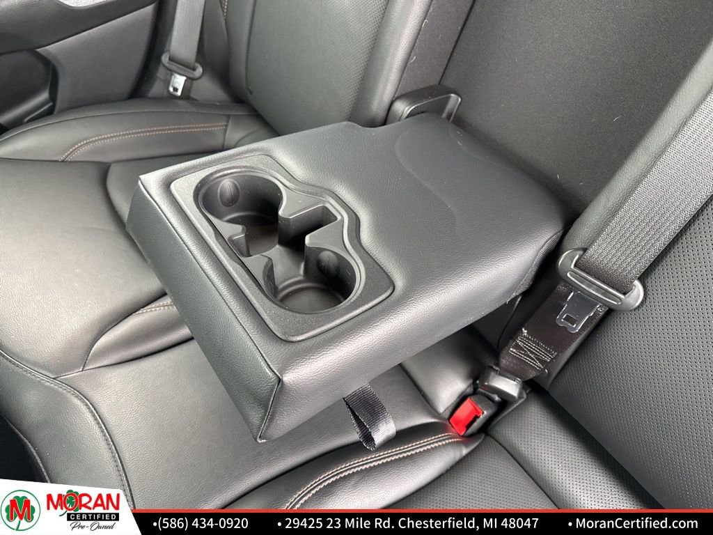 Used 2023 Jeep Compass Latitude image 23