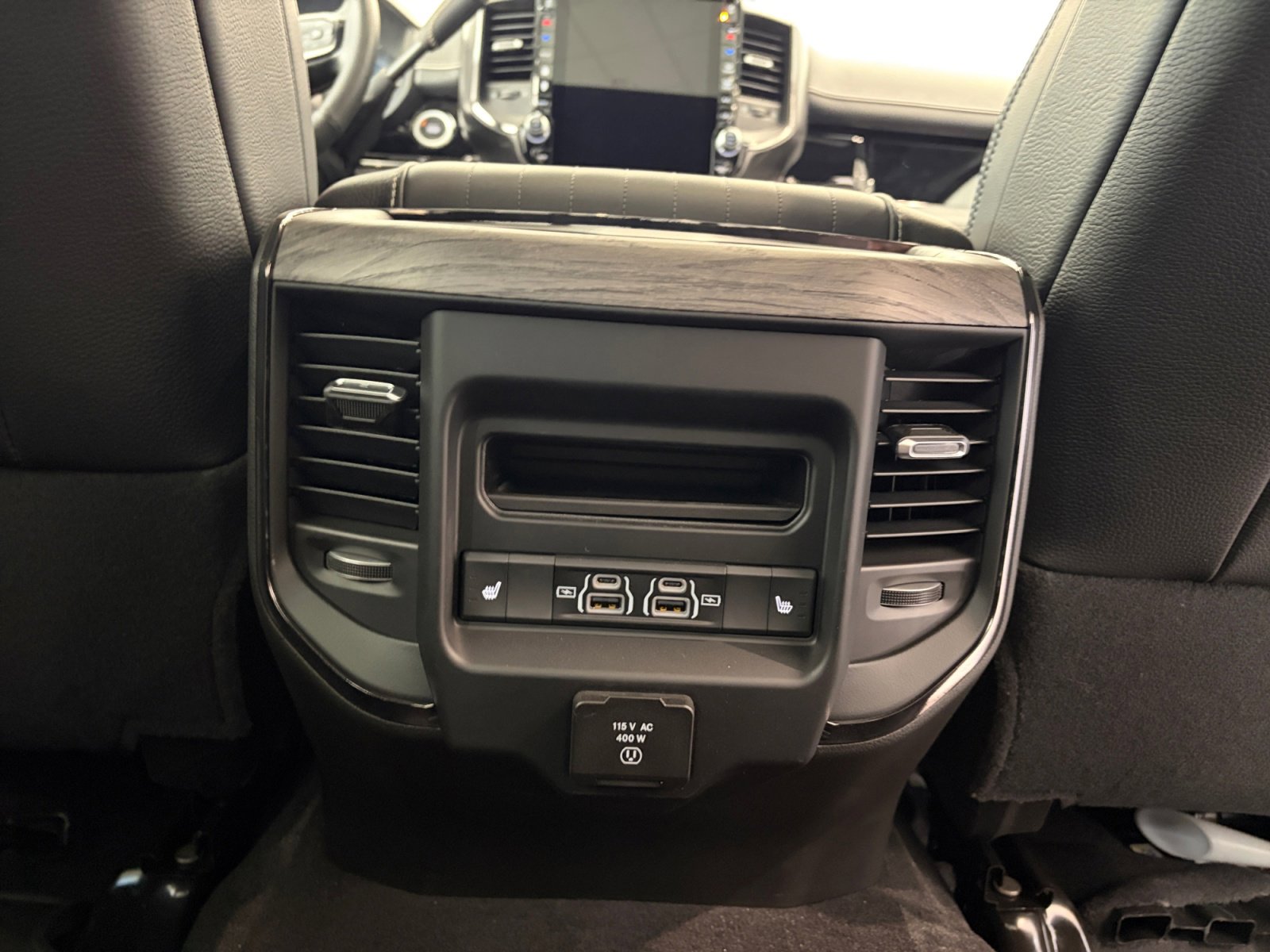 New 2026 RAM 3500 Limited AWD/4WD image 33