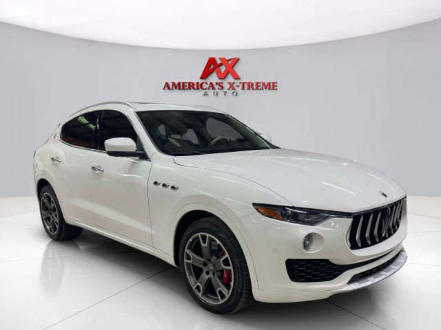 Used 2017 Maserati Levante S image 9