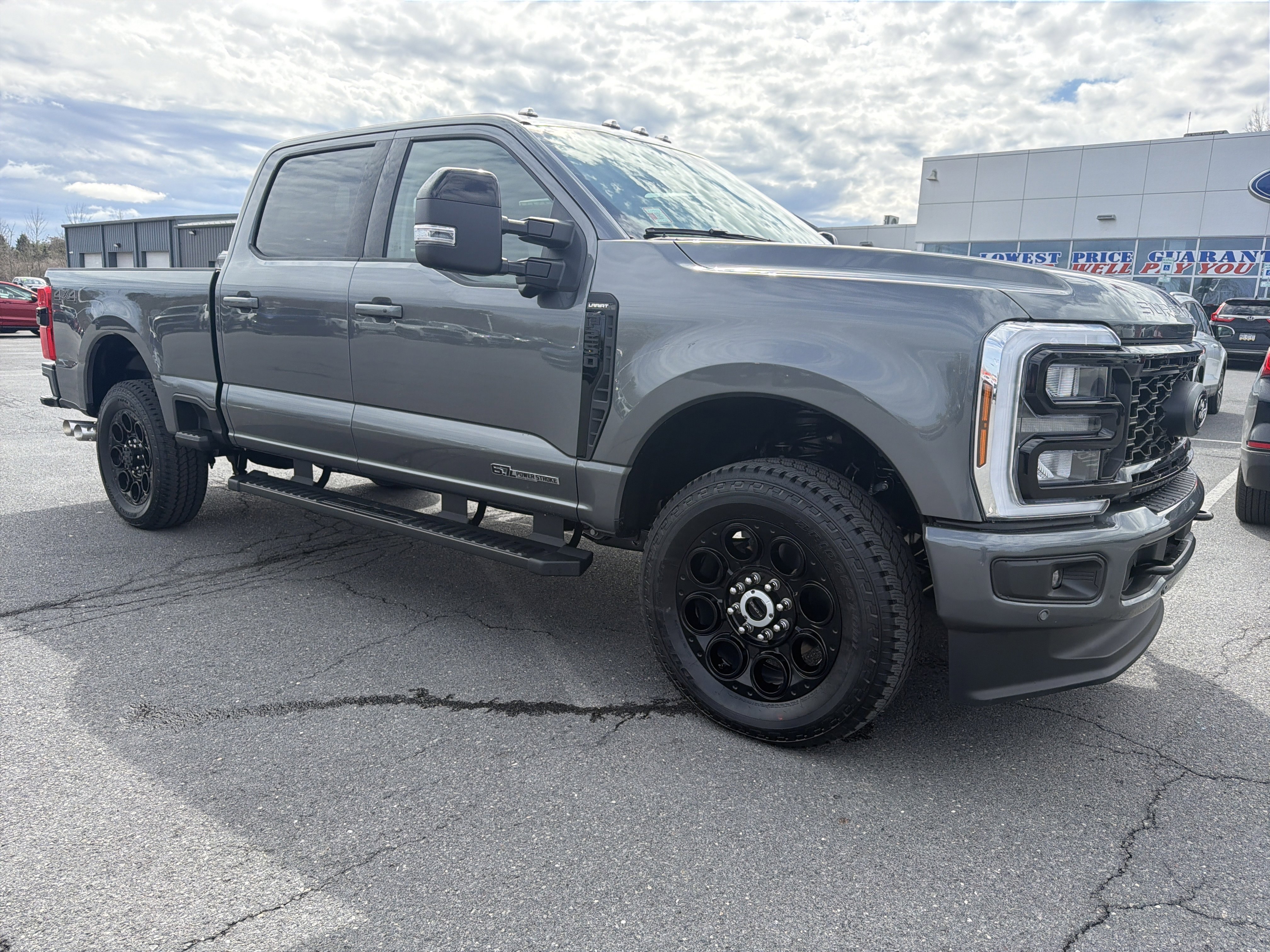 New 2026 Ford F250 4x4 Crew Cab Super Duty