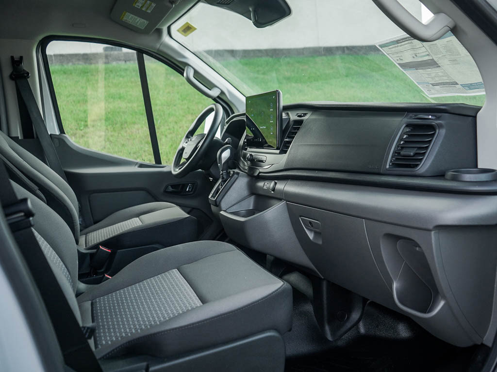 New 2026 Ford Transit 250 Low Roof RWD image 9