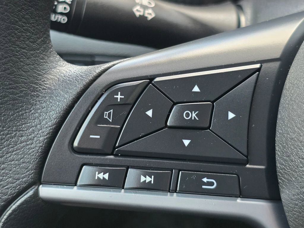 Used 2024 Nissan Sentra SV image 14