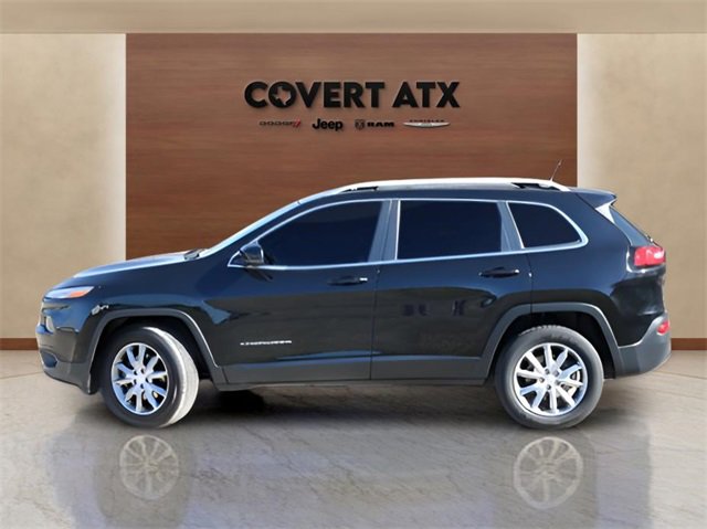 Used 2018 Jeep Cherokee Limited image 2