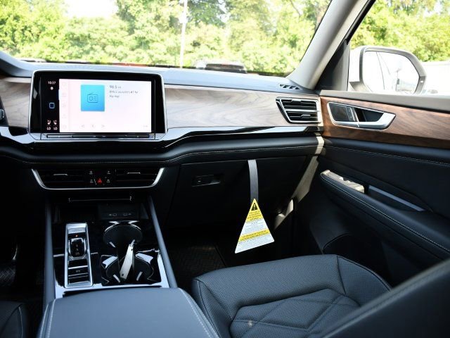 New 2026 Volkswagen Atlas SE AWD/4WD image 21