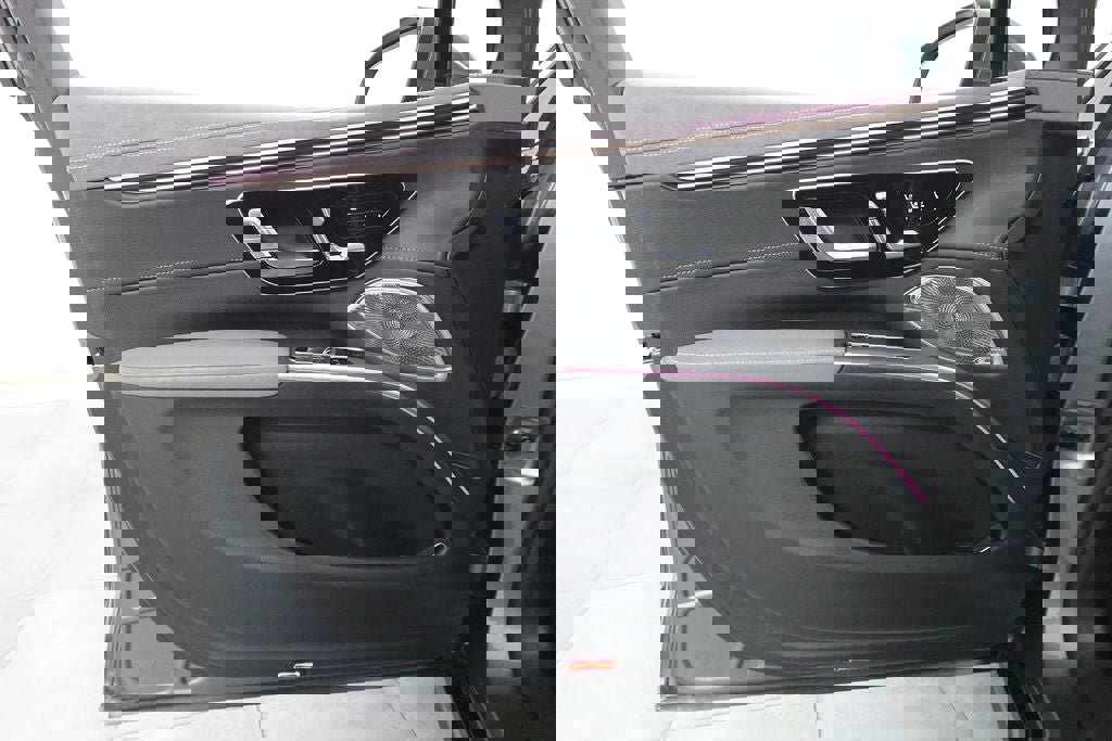 Used 2023 Mercedes-Benz EQS 580 4MATIC SUV image 22