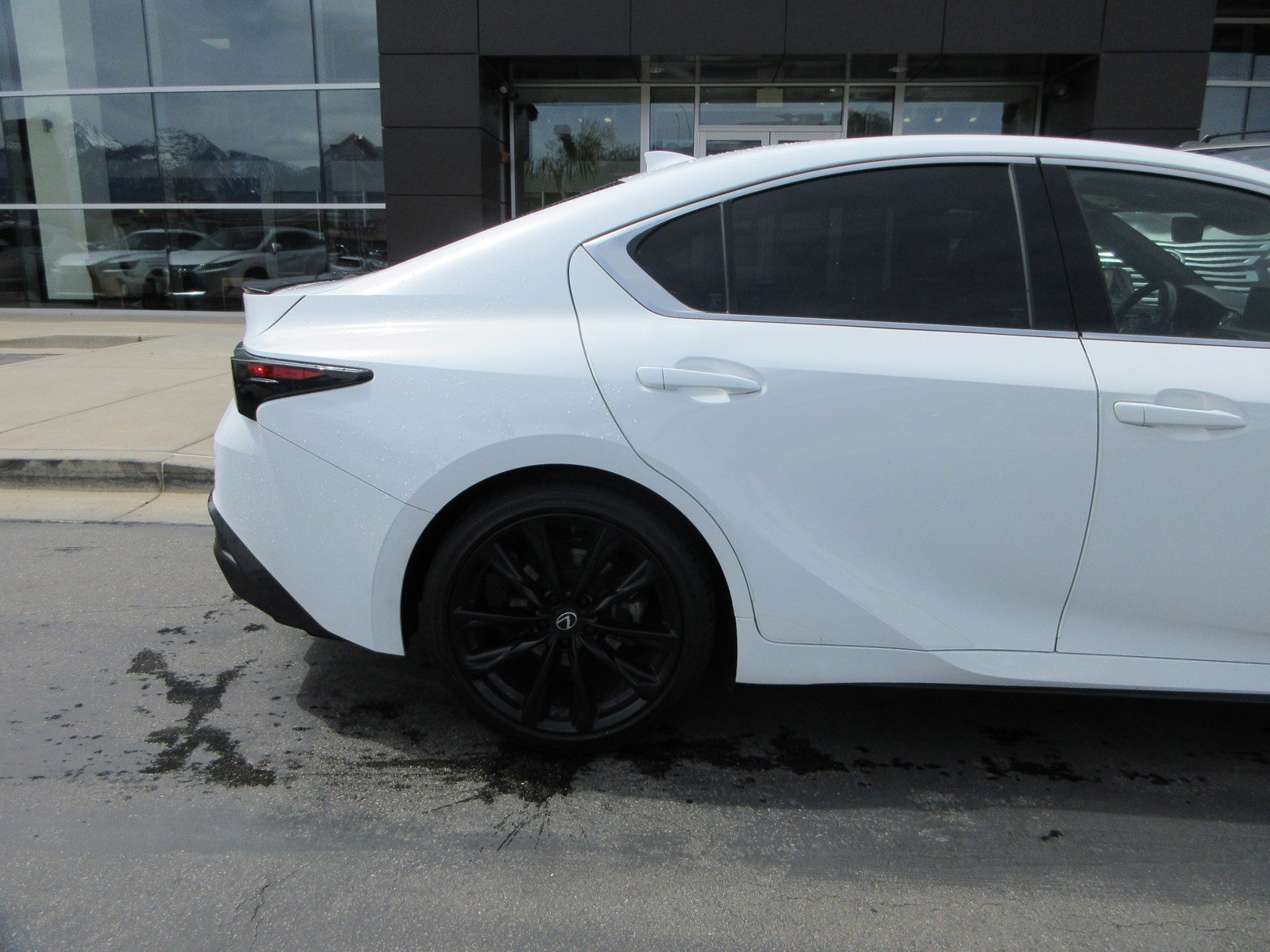 Used 2023 Lexus IS 350 F Sport w/ Memory Package image 10