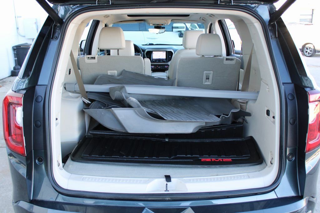 Used 2021 GMC Acadia Denali w/ Denali Ultimate Package image 29