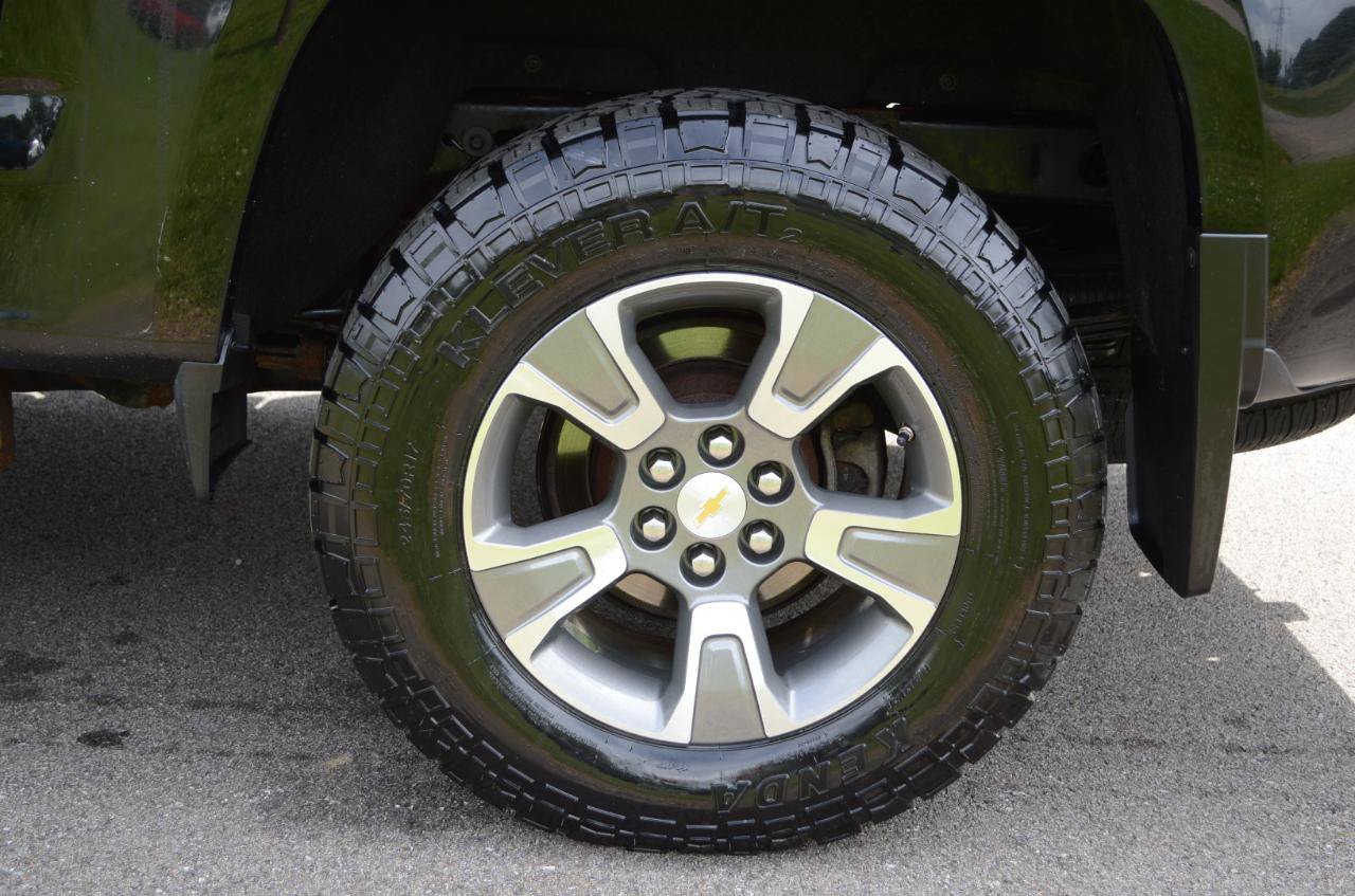 Used 2018 Chevrolet Colorado Z71 AWD/4WD image 10