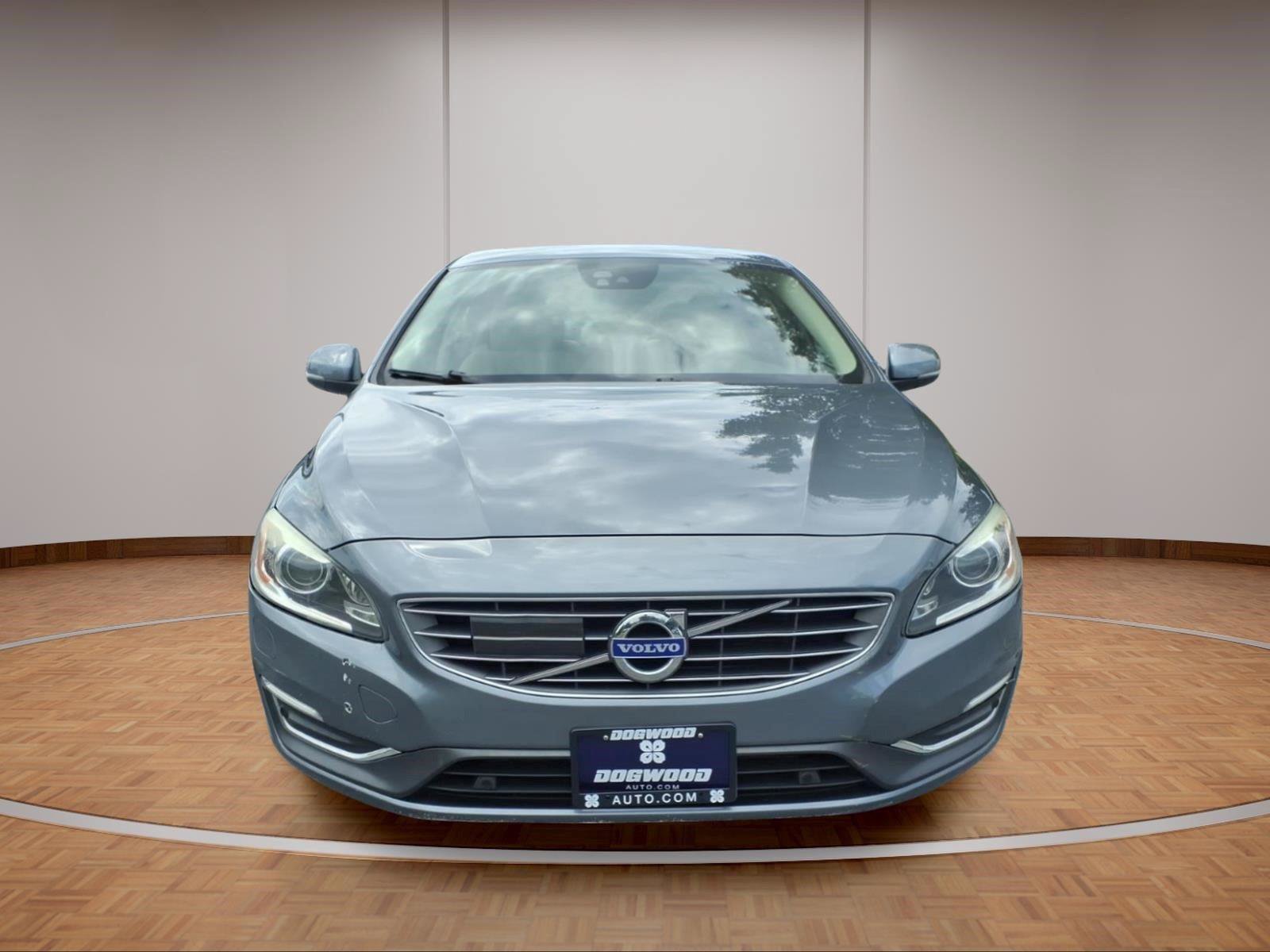 Used 2017 Volvo S60 T5 Inscription Platinum w/ Climate Package AWD/4WD image 2