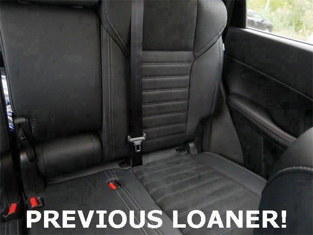 Used 2025 Mitsubishi Outlander SE image 15