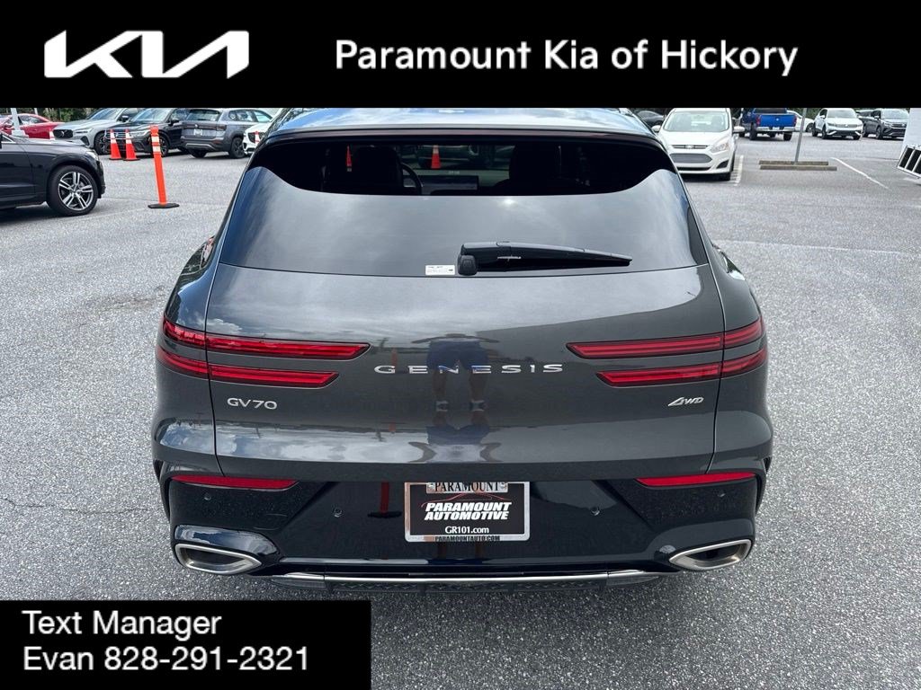 Used 2026 Genesis GV70 2.5T Sport Prestige AWD/4WD image 6