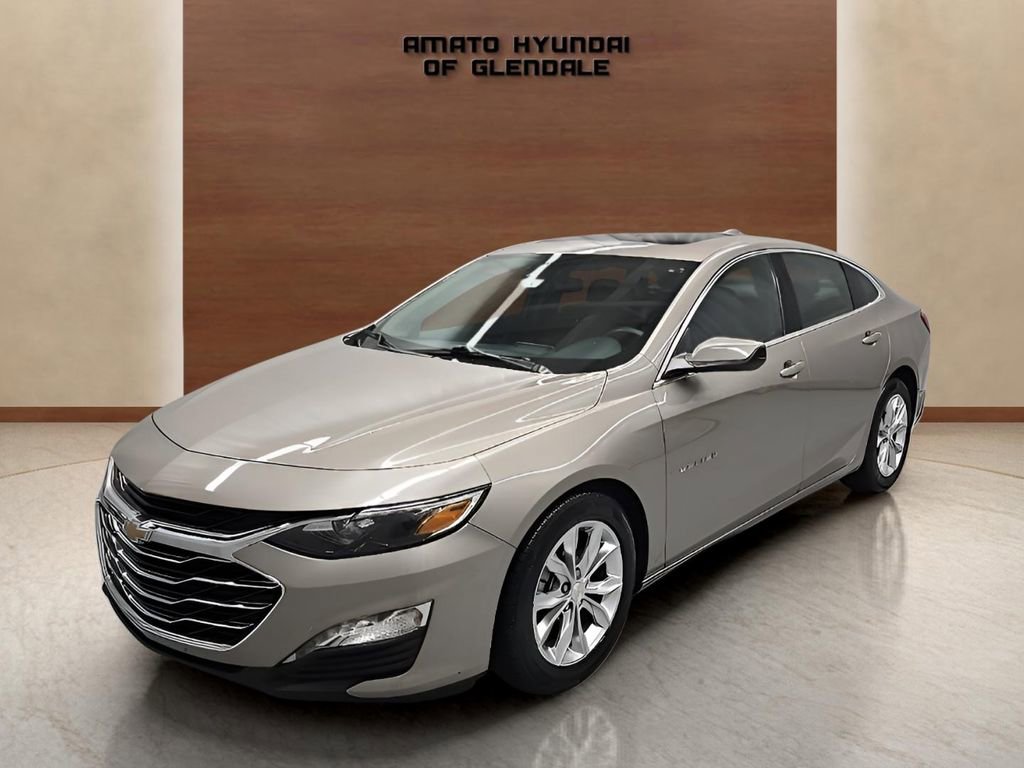Used 2024 Chevrolet Malibu LT image 2
