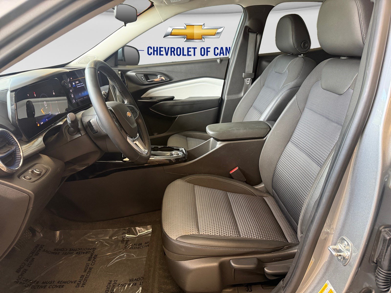 Used 2025 Chevrolet Trax LT w/ Driver Confidence Package FWD image 9