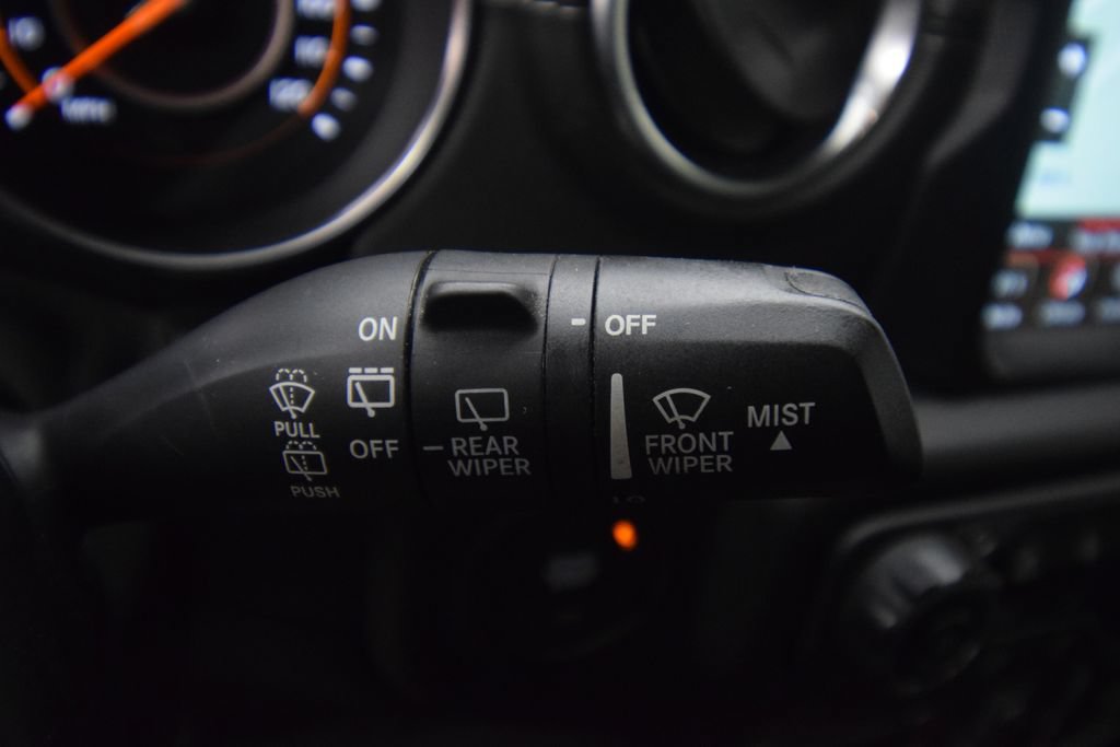 Used 2021 Jeep Wrangler Unlimited Sahara AWD/4WD image 39
