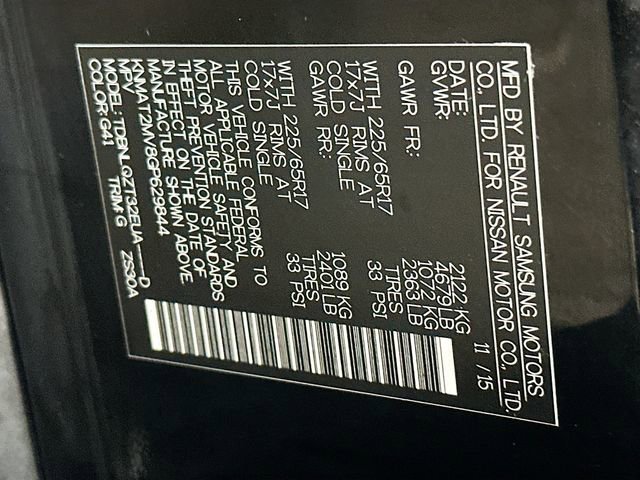 Used 2016 Nissan Rogue SV image 33