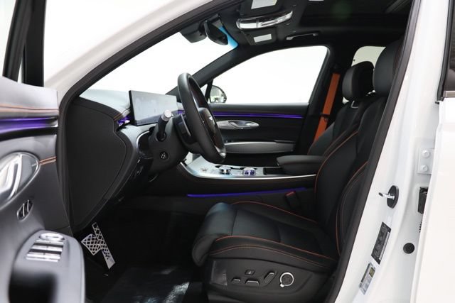 New 2026 Genesis GV70 2.5T Sport Prestige AWD/4WD image 16