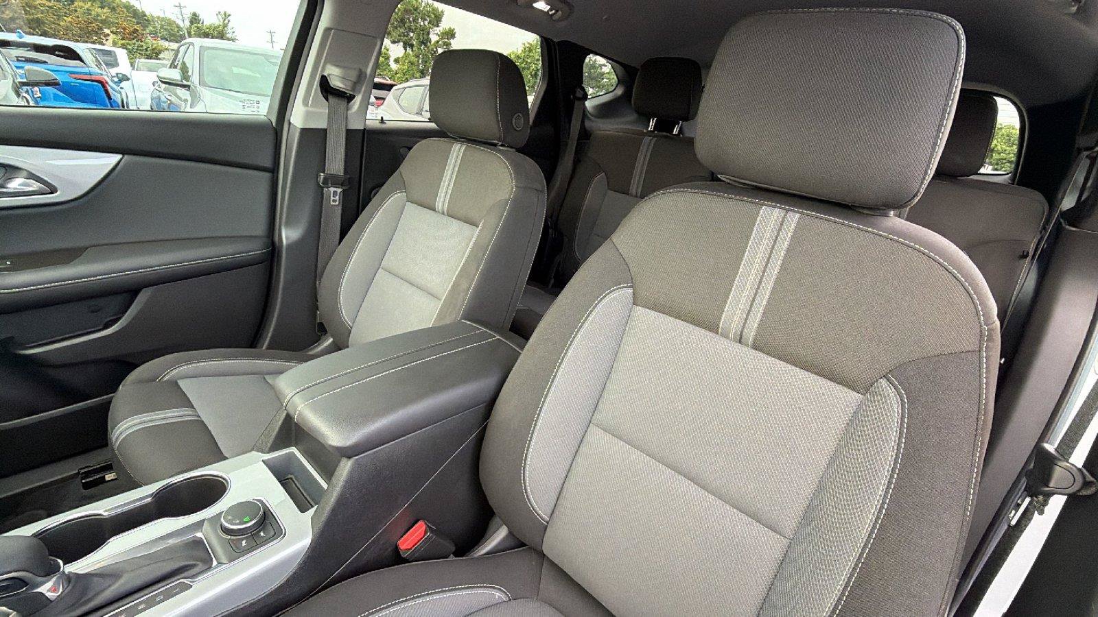 New 2026 Chevrolet Blazer LT FWD image 17