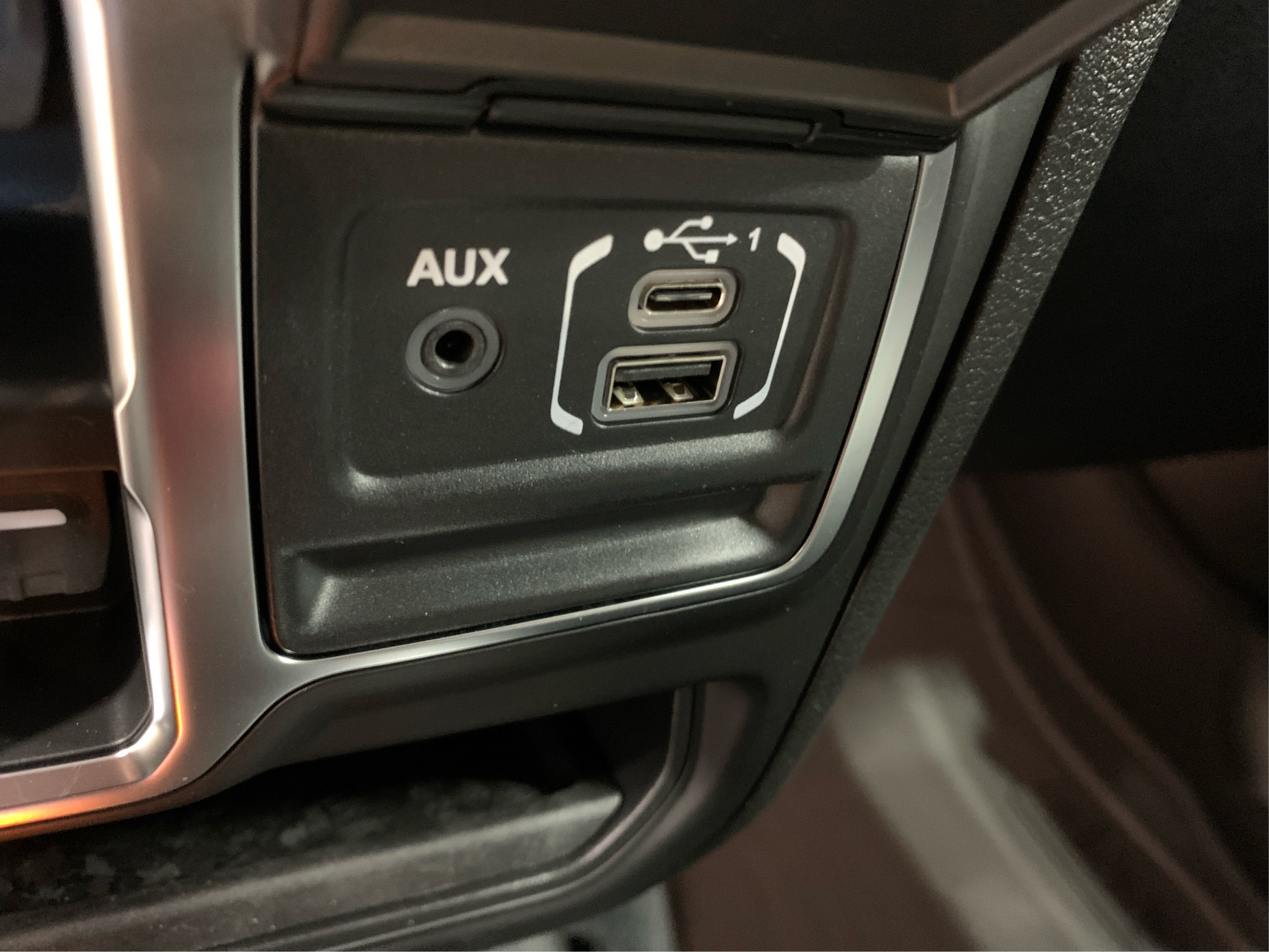 New 2026 Jeep Gladiator Sport AWD/4WD image 32
