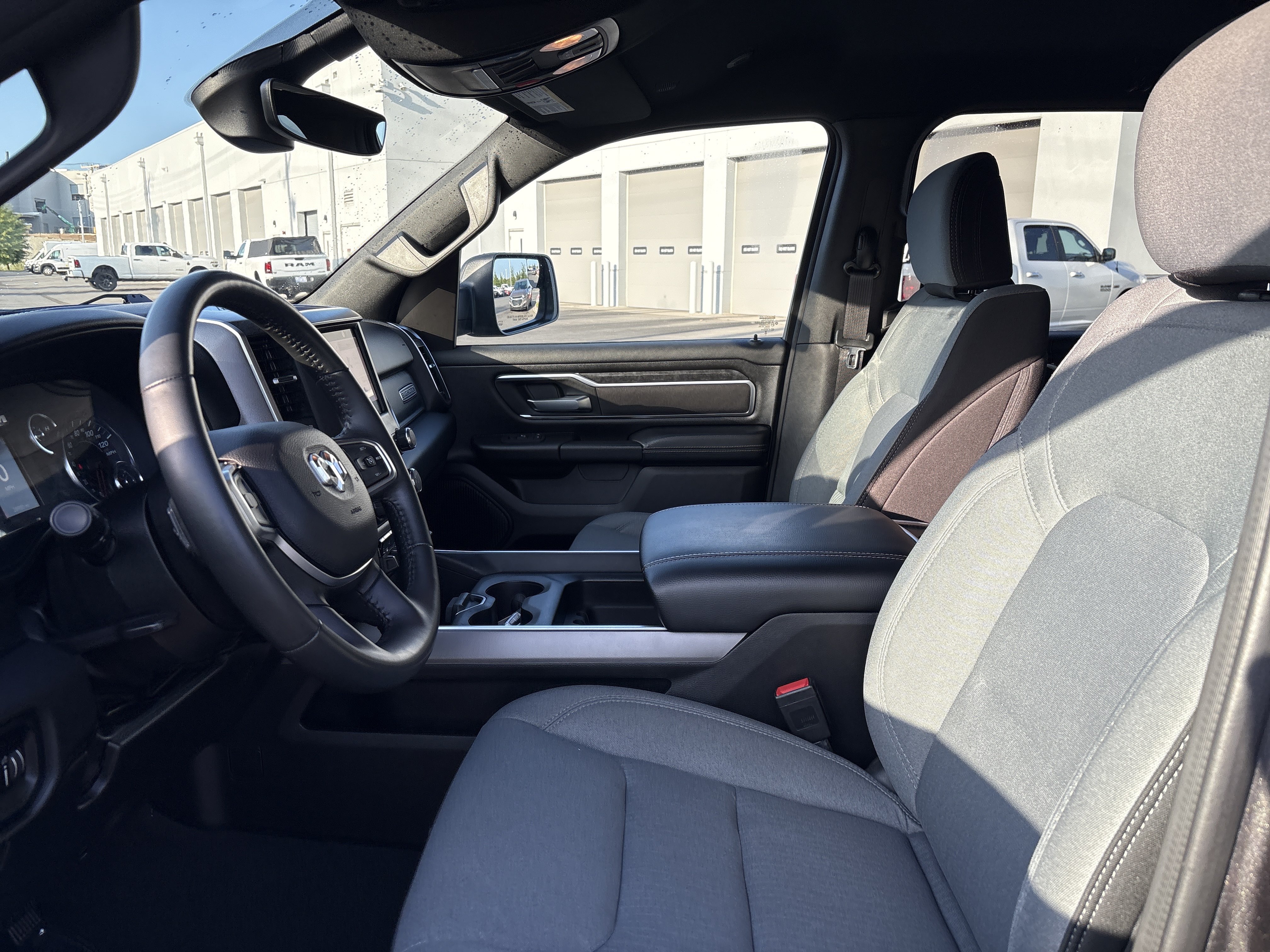 Used 2024 RAM 1500 Big Horn AWD/4WD image 17