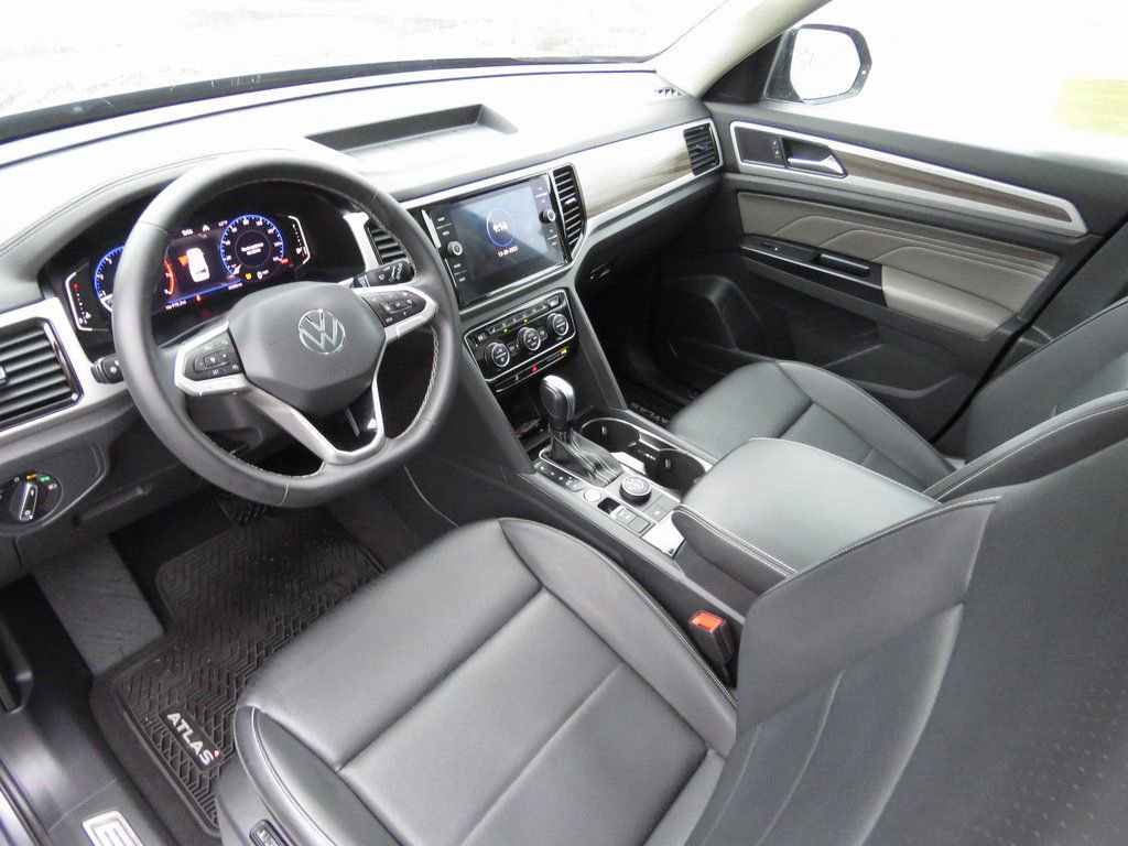 Used 2021 Volkswagen Atlas SEL image 11