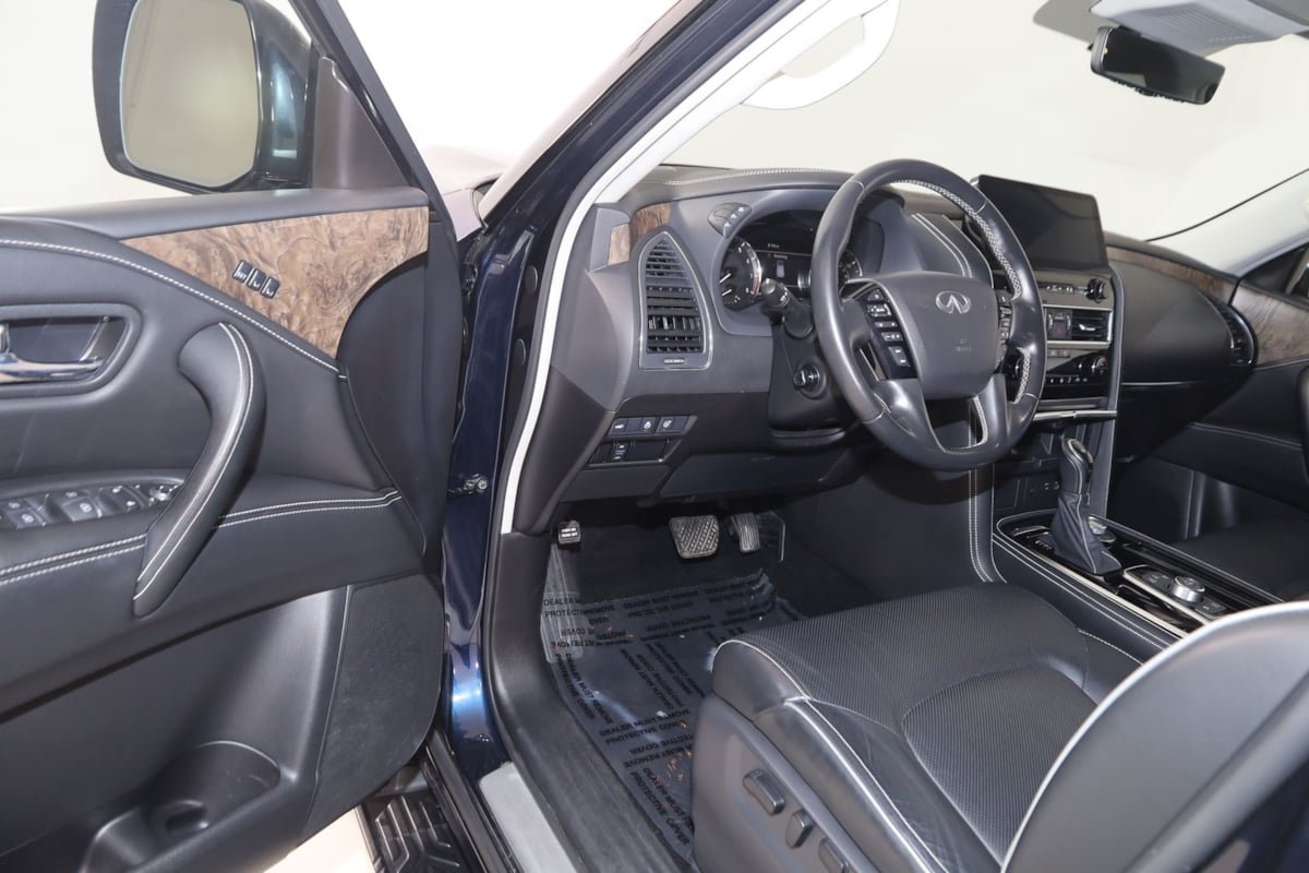 Used 2024 INFINITI QX80 Premium Select w/ Cargo Package AWD/4WD image 54