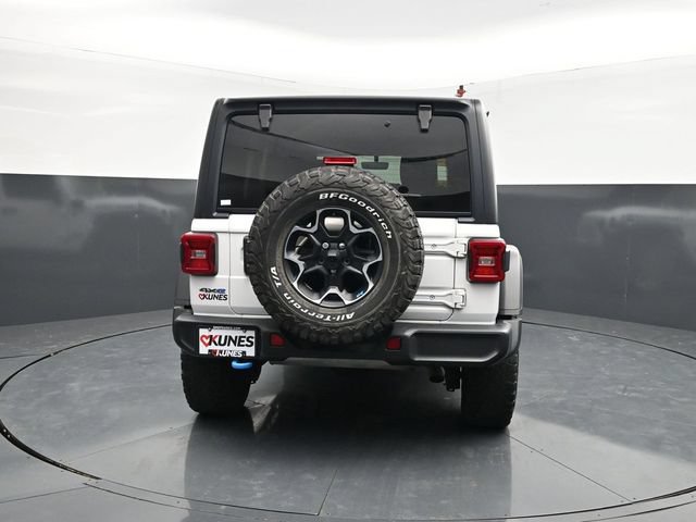 Used 2022 Jeep Wrangler Unlimited Rubicon 4xe w/ Cold Weather Group AWD/4WD image 7