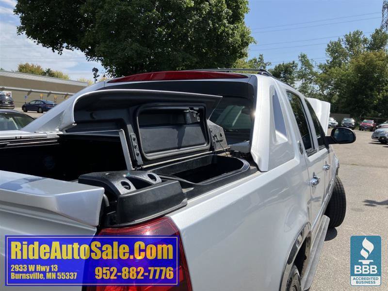 Used 2013 Chevrolet Avalanche LTZ AWD/4WD image 36