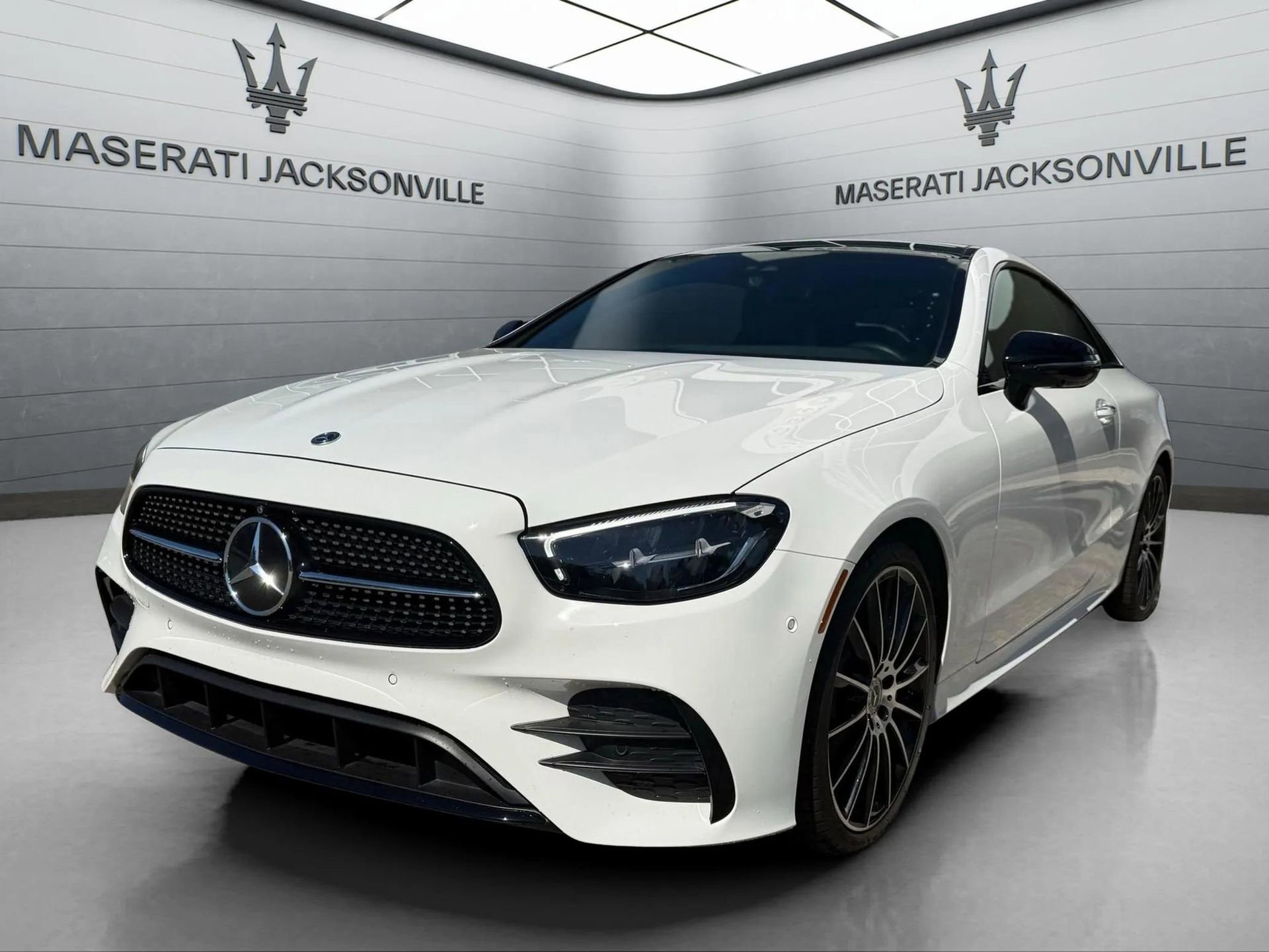 Used 2022 Mercedes-Benz E 450 Coupe image 9