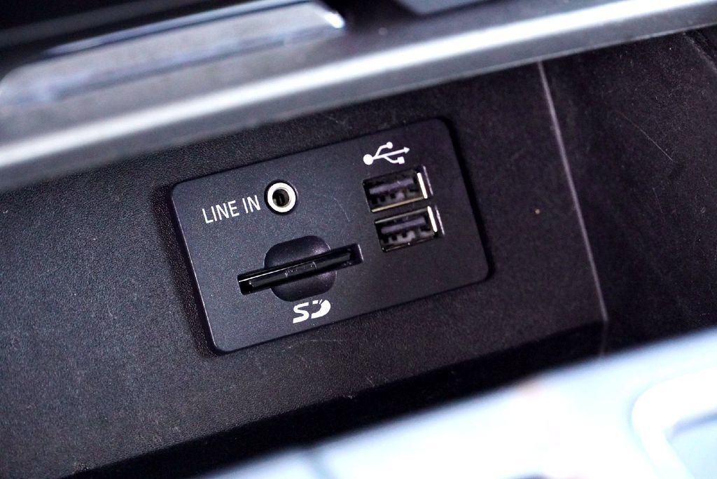 Used 2015 Ford F150 XLT w/ Equipment Group 302A Luxury image 20