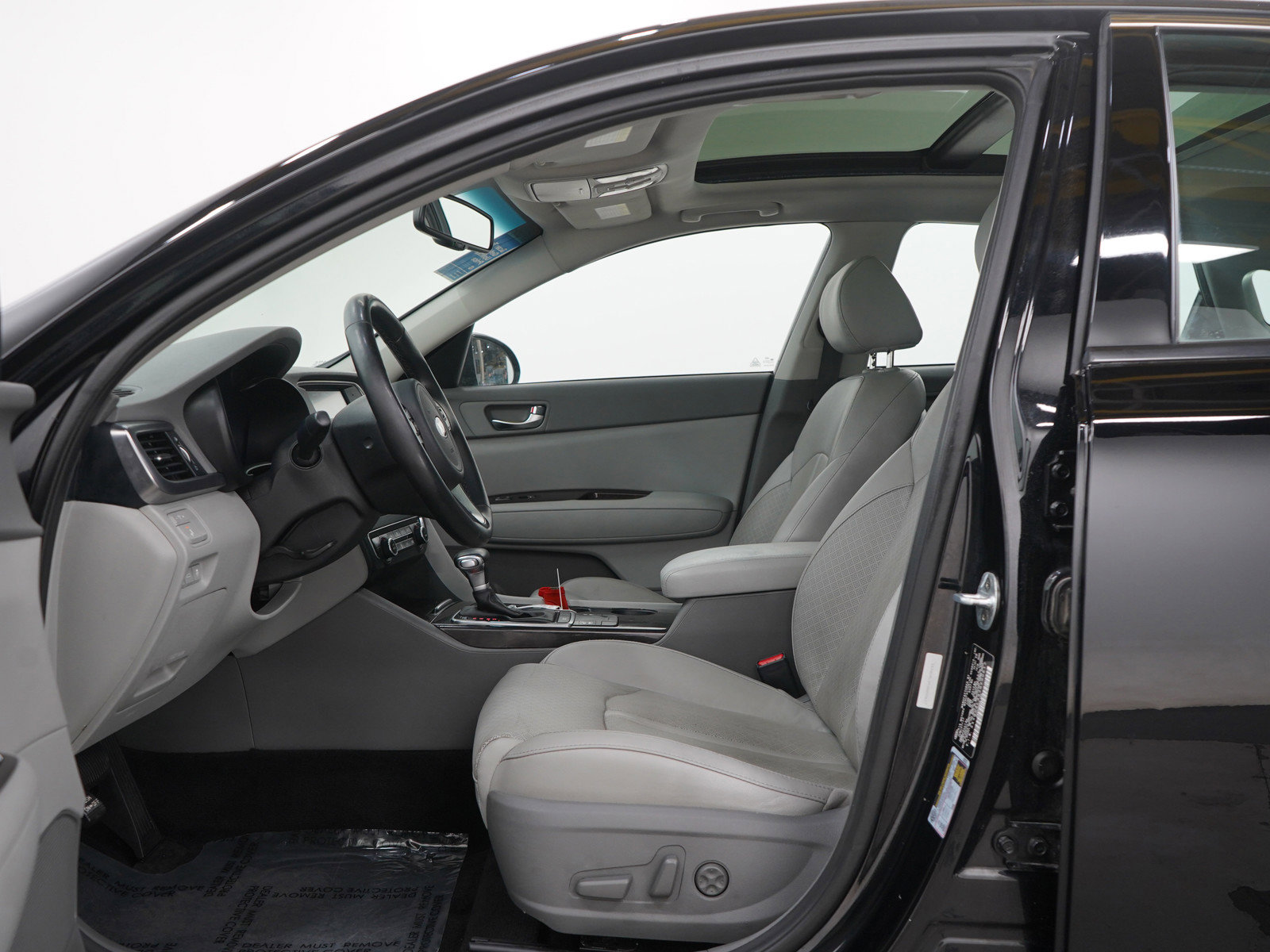 Used 2018 Kia Optima EX w/ Premium Package image 20