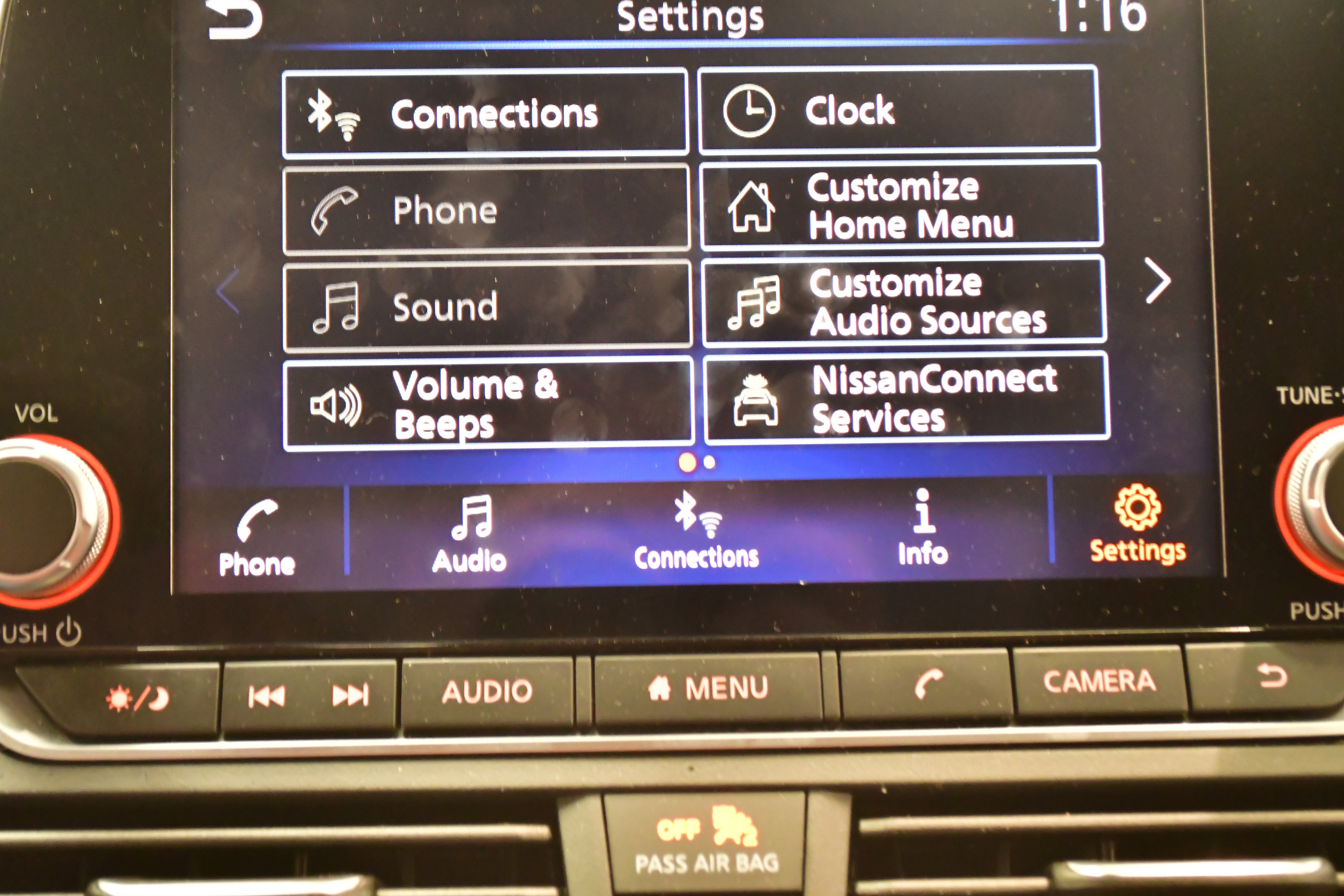 Used 2025 Nissan Altima 2.5 SV image 25