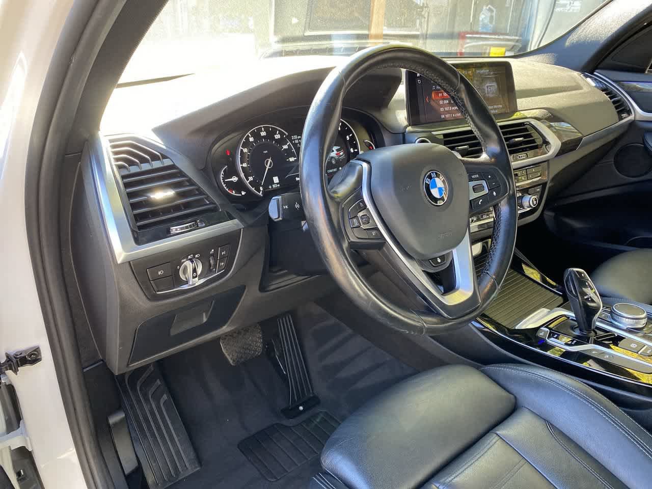 Used 2018 BMW X3 xDrive30i w/ Convenience Package AWD/4WD image 2