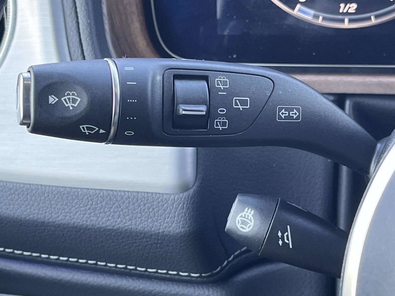 Certified 2024 Mercedes-Benz G 550 image 31