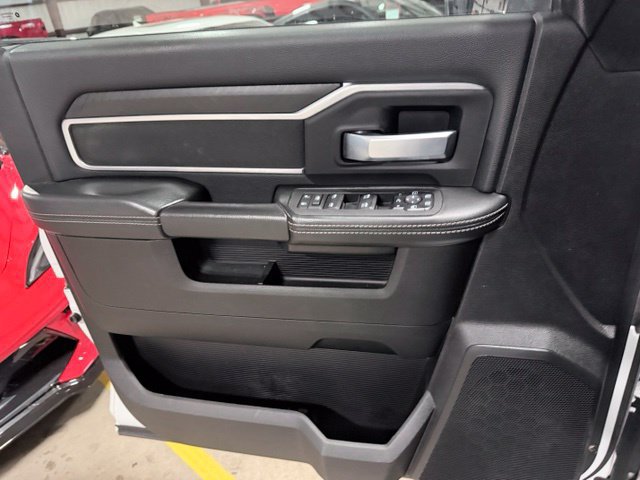 Used 2025 RAM 2500 Big Horn AWD/4WD image 23