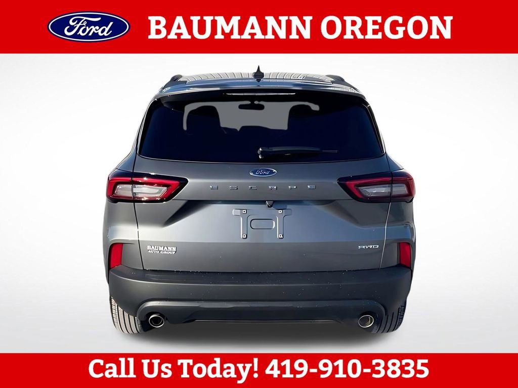 Used 2026 Ford Escape ST-Line w/ Cold Weather Package AWD/4WD image 6