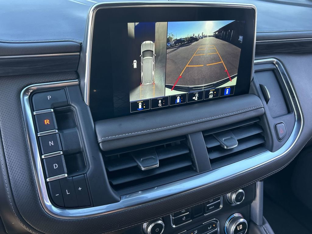 Used 2022 GMC Yukon SLT w/ SLT Premium Package image 15