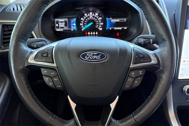 Used 2022 Ford Edge SEL image 29