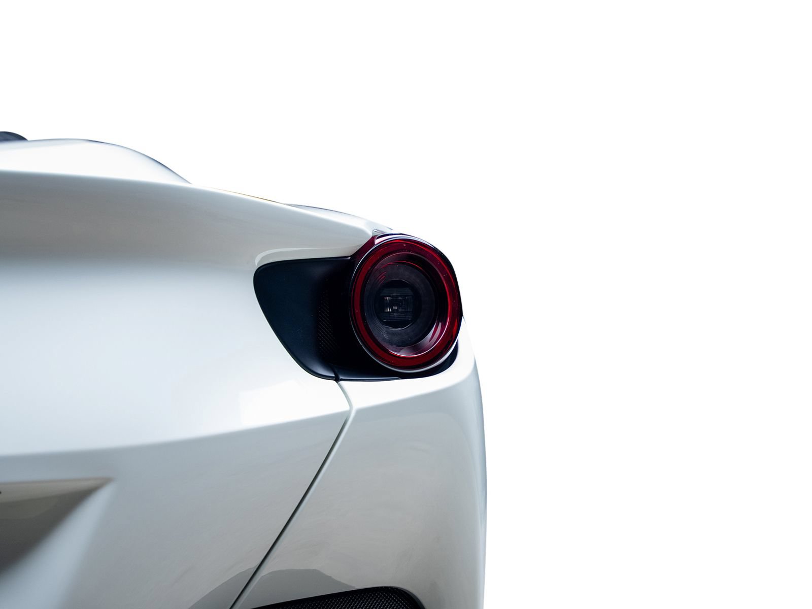 Used 2019 Ferrari Portofino RWD image 15
