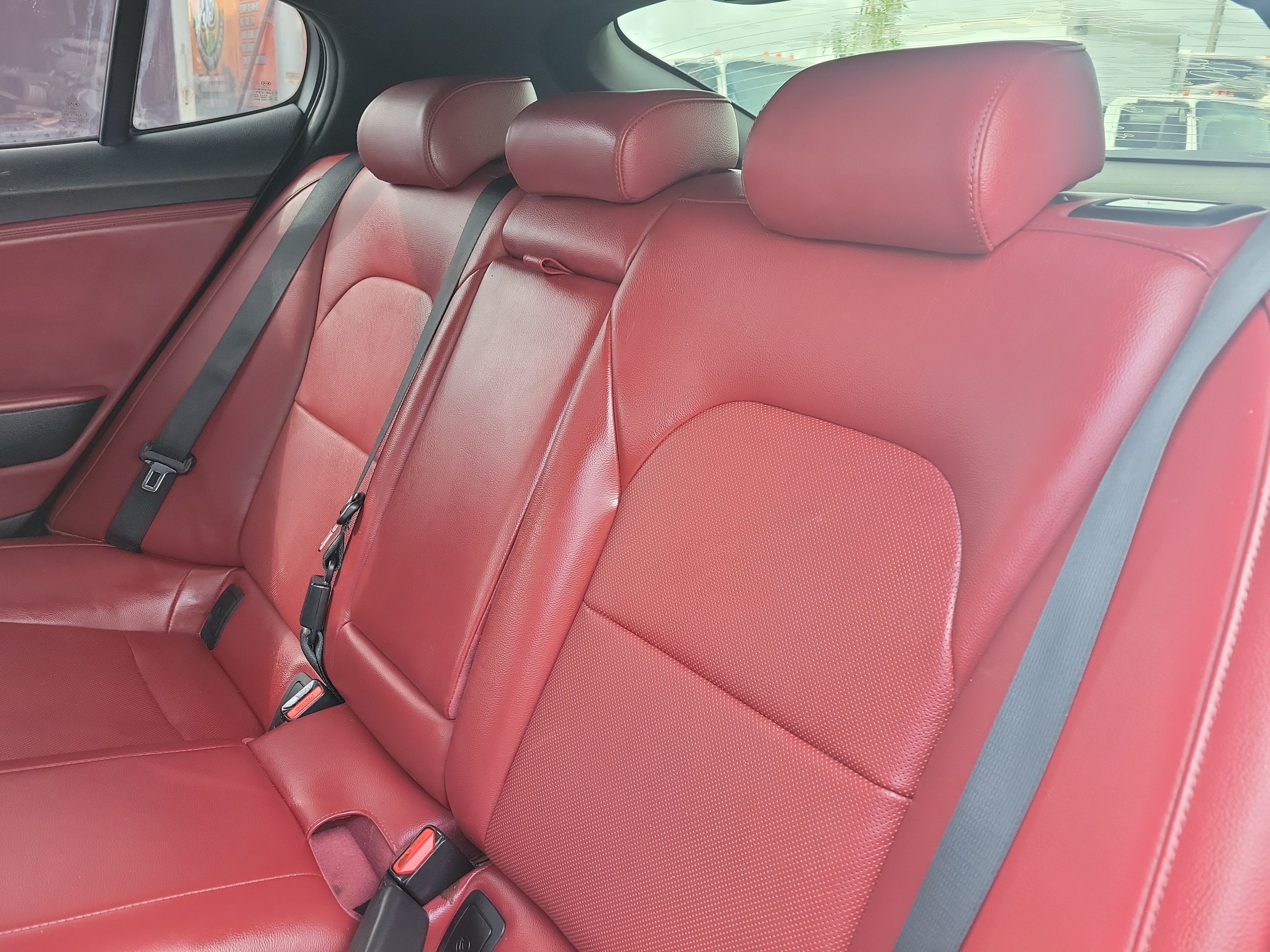 Used 2020 Kia Stinger GT1 RWD image 14