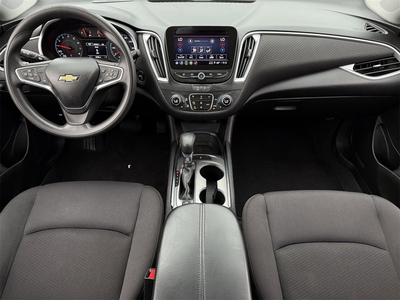 Used 2023 Chevrolet Malibu LT image 11