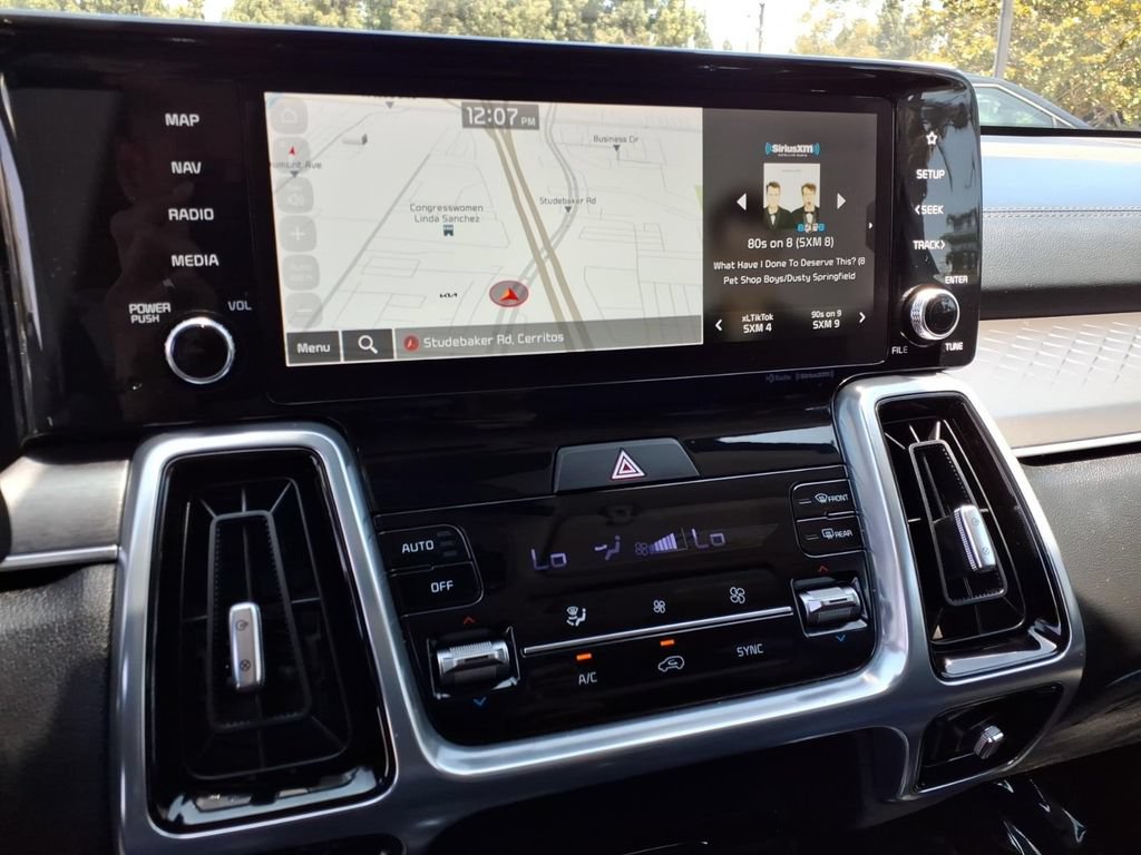 Certified 2023 Kia Sorento SX FWD image 17