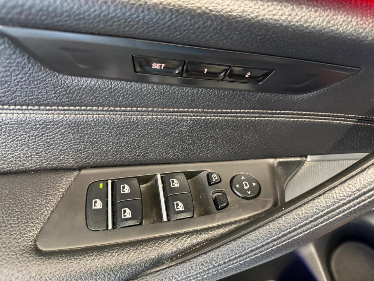Used 2022 BMW M550i xDrive AWD/4WD image 13