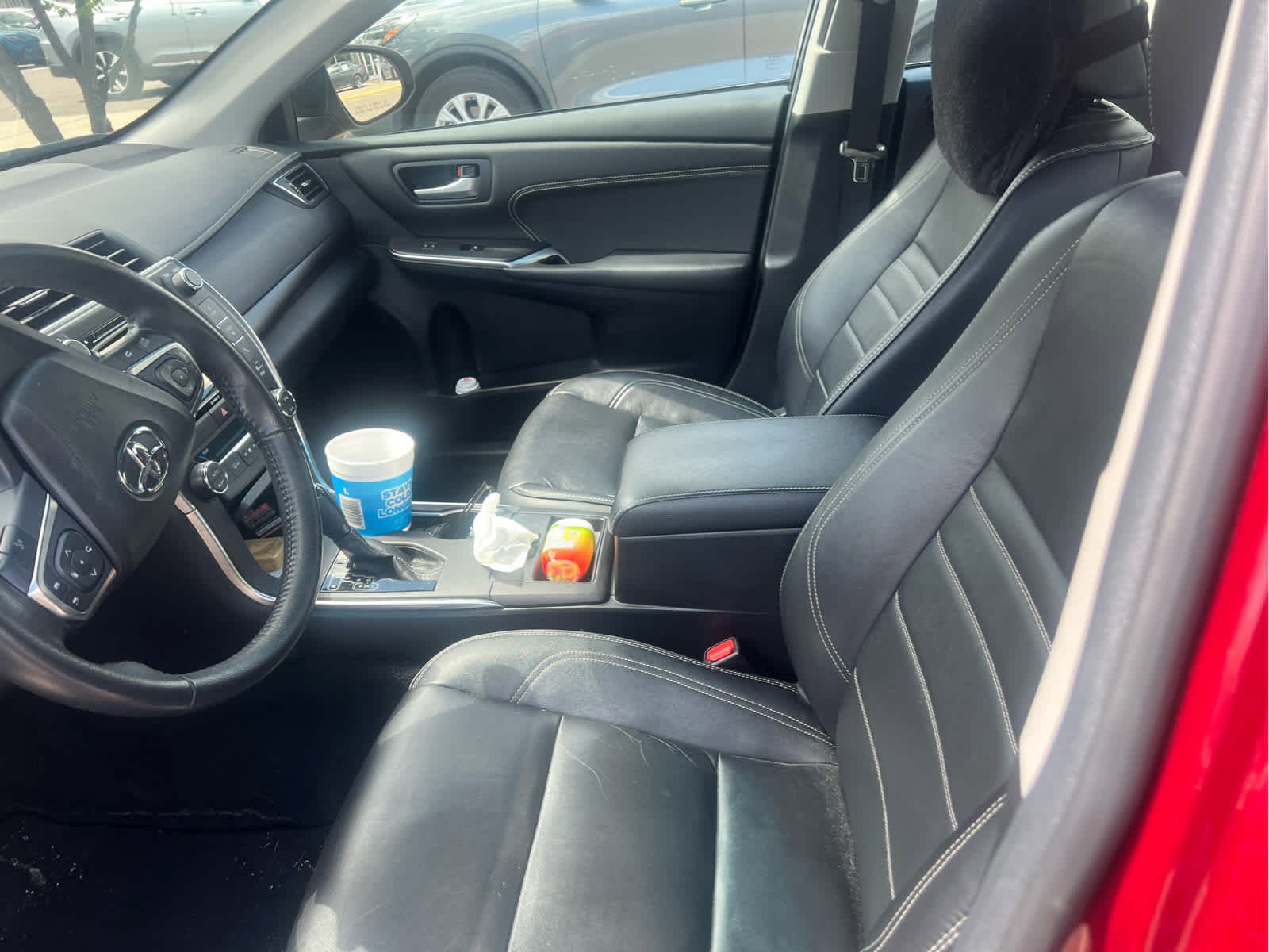 Used 2017 Toyota Camry XLE FWD image 7