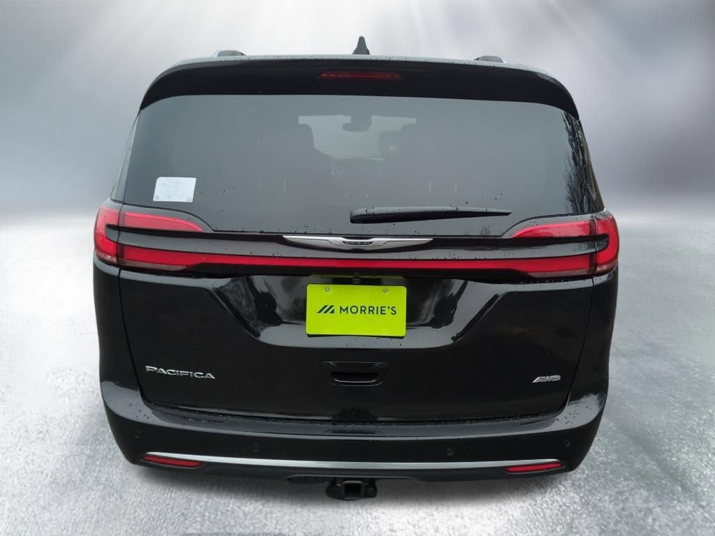 New 2026 Chrysler Pacifica Pinnacle w/ Trailer Tow Group image 5