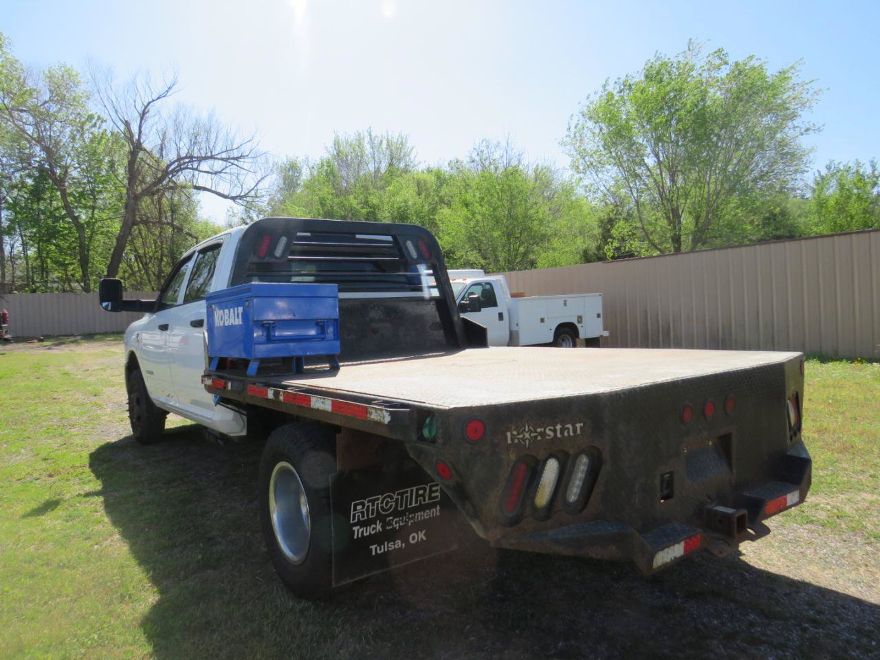 Used 2019 RAM 3500 Tradesman w/ Chrome Appearance Group AWD/4WD image 10
