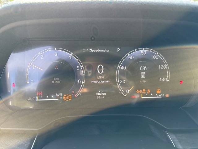 New 2026 Jeep Grand Cherokee Limited w/ Limited Altitude Package AWD/4WD image 19