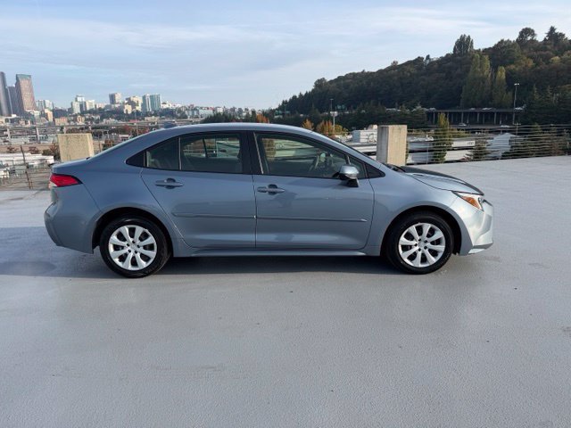 Certified 2024 Toyota Corolla LE FWD image 3