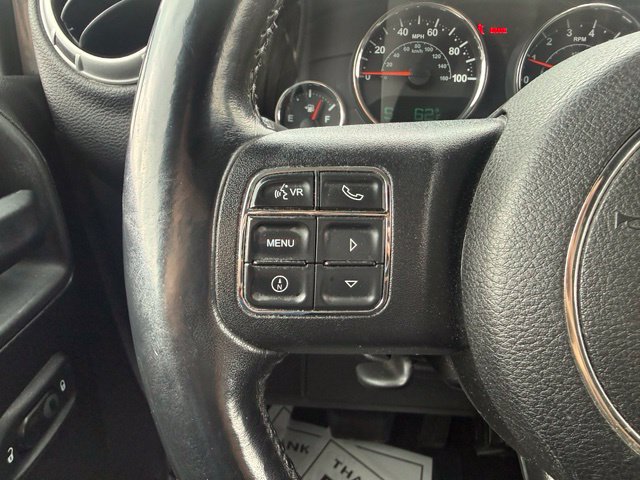 Used 2016 Jeep Wrangler Unlimited Sahara w/ Connectivity Group AWD/4WD image 20